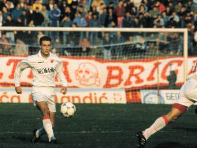  Marko-Perovic-preuzima-Sijenu 