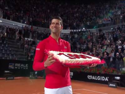  Novak Đoković dobio tortu nakon 1000. pobjede 