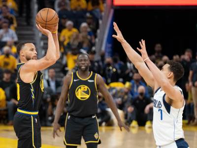  Golden-Stejt-pobedio-Dalas-u-finalu-Zapada-NBA-rezultati 