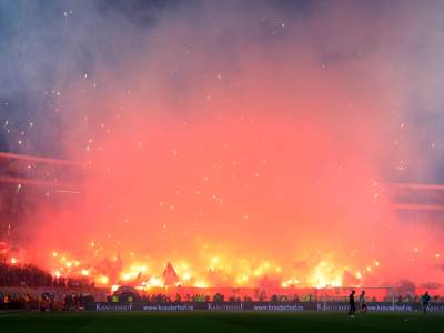  Navijači Olimpijakosa dolaze na utakmicu Crvene zvezde 