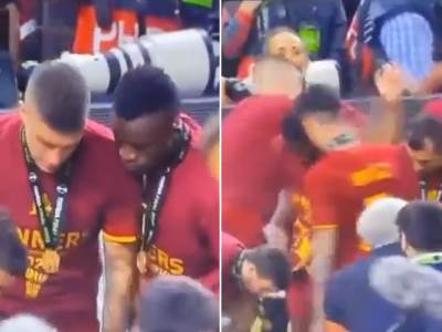  Manćini udarao saigrača 