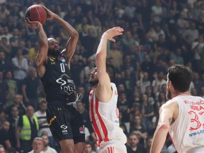  Partizan srušio Zvezdu - Panter riješio dramu: Poslije trojke nastao haos, ali je sve bilo gotovo!
 