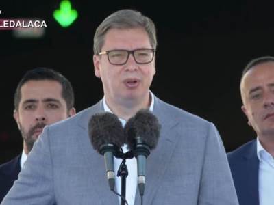  Aleksandar Vučić o dugovima Crvene zvezde i Partizana 