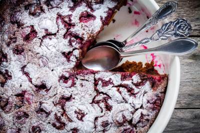  clafoutis-chocolate-cake-with-cherries-closeup-2021-08-26-16-01-02-utc.jpg 