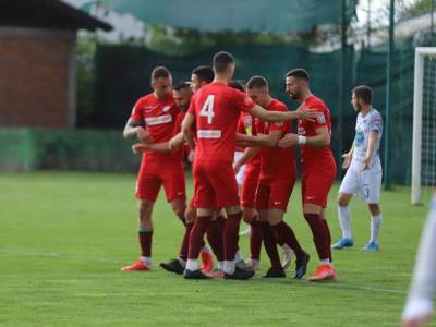  Ognjen Stjepanović, Tarik Abdulahović i Ševkija Resić pojačali Zvijezdu 09 