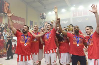  Crvena-zvezda-i-ugovori-igraca-ko-ide-i-ko-ostaje-u-klubu 
