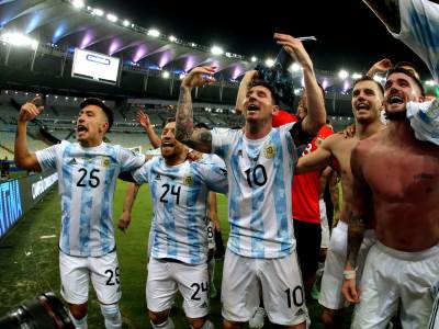  junajted dovodi lisandra martineza  