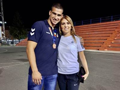  Fotka press Kozarska Dubica.jpg 