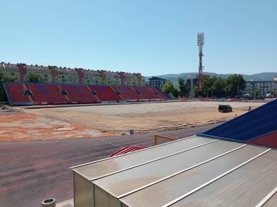  Dragan Šarac: Rekonstrukcija Gradskog stadiona u Banjaluci trajaće još mjesec i po dana! 