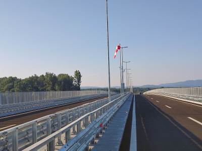  Srn2022-7-29_1859469_3.jpg 
