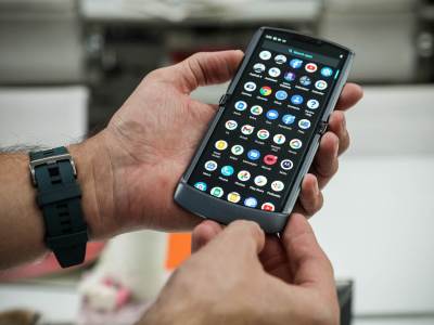  Zbog posjete Nensi Pelosi Tajvanu otkazana Motorola premijera telefona 