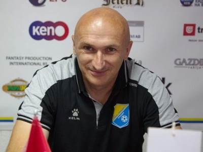  Zoran Bujić 