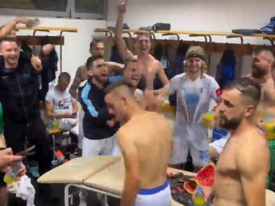  Fudbaleri-Tuzla-sitija-slave-uz-Sinana-Sakica 