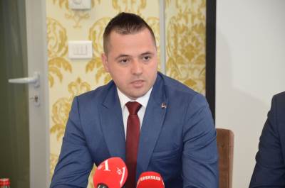  Načelnik Foče sazvao hitan sastanak načelnika osam opština  