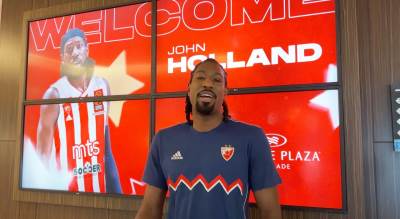  džon holand stigao u crvenu zvezdu 