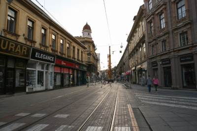  Pucano na sjedišta sdp u zagrebu 