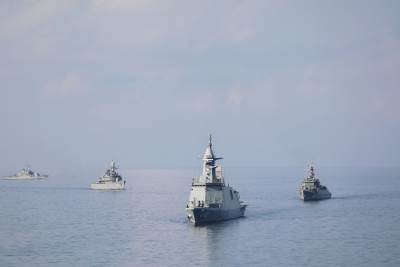  američki ratni brodovi u tajvanskom moreuzu 