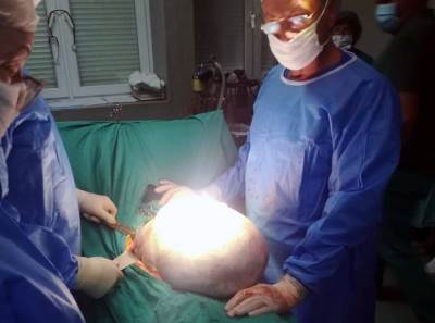  Trebinjki odstranjen tumor ogromnih dimenzija 