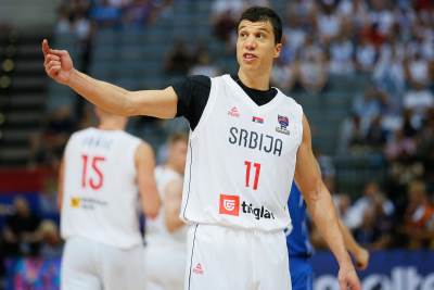  Vladimir Lučić mora na operaciju  