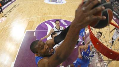  Zvezda, za sada, bez pojačanja za Top 16 