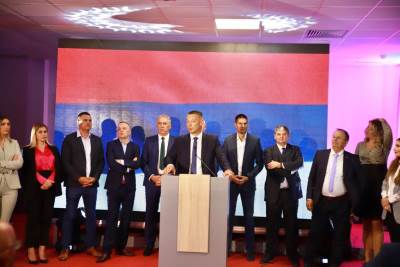  Predizborni skup DNS-a u Trebinju 