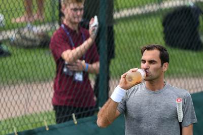  Rodzer-Federer-se-napio-dva-puta 