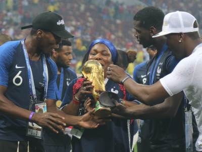  Brat Pola Pogbe šalje mu čudne poruke 