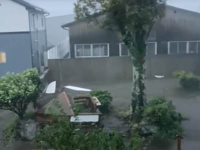  Tajfun u Japanu, evakuisano 2 miliona ljudi 