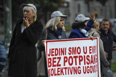 Državni službenici BiH protestovali po sedmi put Državni službenici BiH protestovali po sedmi put