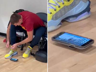  Nikola-Jokic-gleda-konjske-trke-pred-trening 