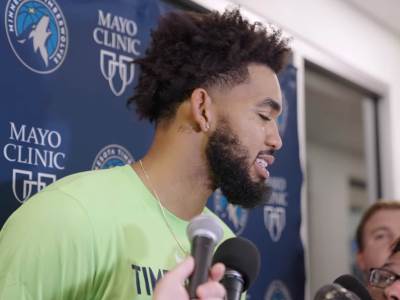  Karl Entoni Tauns problemi sa koronom 