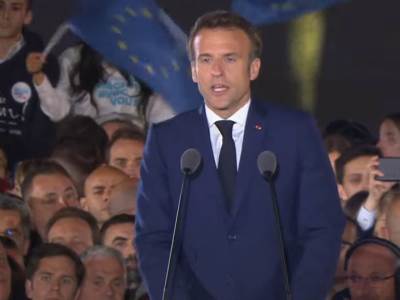  Makron o ratu u Ukrajini 