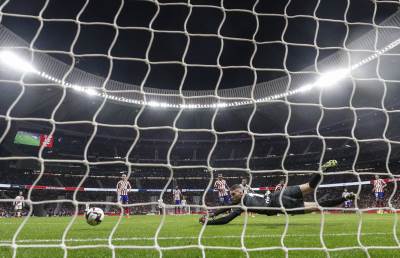  Golman Rajo Valjekana pogodio kameru 