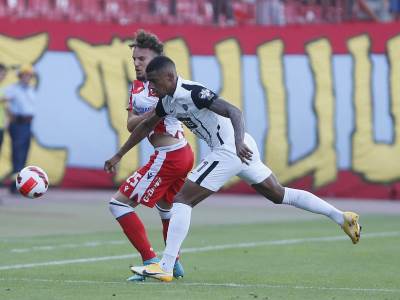  Rikarda-zovu-da-predje-u-Crvenu-zvezdu 