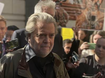  AA-20221021-29216106-29216092-SAD_TRUMPOV_SAVEZNIK_BANNON_OSUDEN_NA_CETIRI_MJESECA_ZATVORA.jpg 