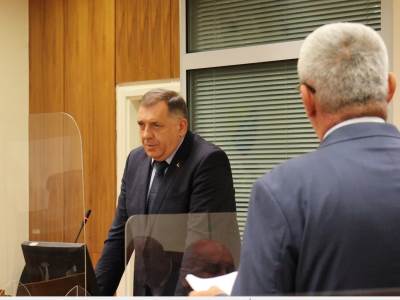  Dodik na suđenju Džombiću 