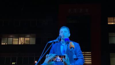  Vukanović na protestu ispred RTRS-a 