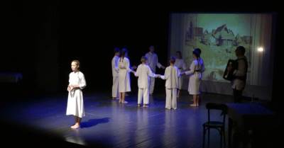  Muzičko-poetski teatar "S Јesenjinom u srcu" 