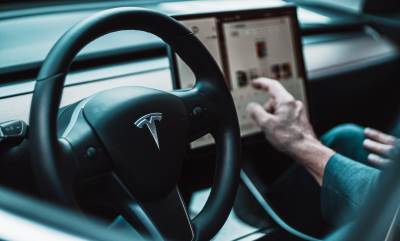  Tesla u 2022. godini prodala rekordnih 1,3 miliona električnih vozila 