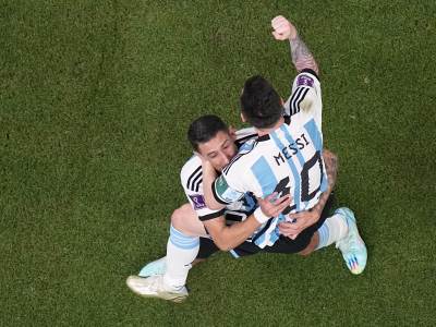  Argentina jedva preživjela na Mundijalu: Mesi je bog fudbala, a "gaučosi" imaju i novu zvijezdu! 