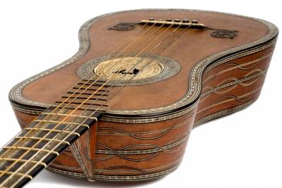  gitara.JPG 
