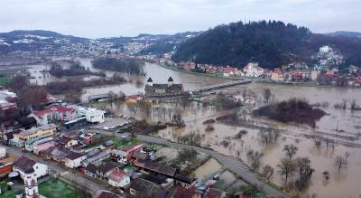  Kostajnica ukinula vanredne mjere odbrane od poplava 