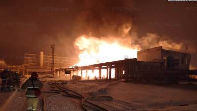  Dvoje mrtvih u požaru u rafineriji u Sibiru 
