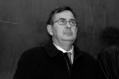  PREMINUO MIHALJ KERTES! 