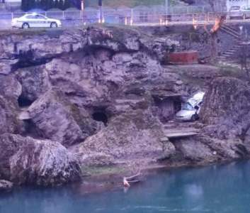  Saobraćajna nesreća automobil na Vrućici  Banjaluka 