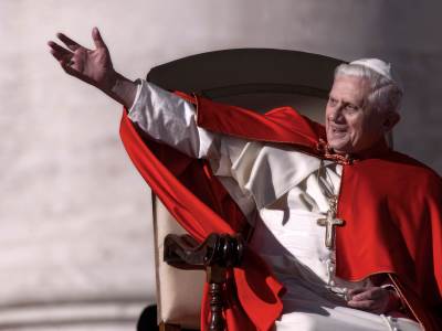  Preminuo bivši papa Benedikt XVI 