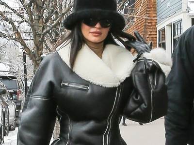  Zimska jakna Kajli Džener 