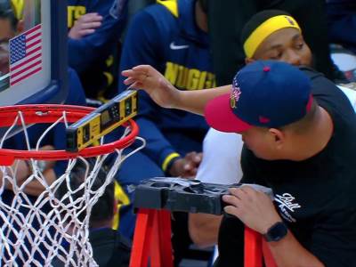  Utakmica Denver Boston prekinuta na 39 minuta 