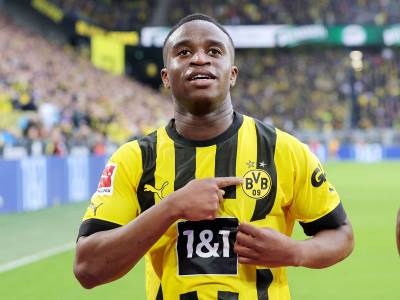  Jusufa Mukoko neće produžiti  ugovor sa Borusijom Dortmund 