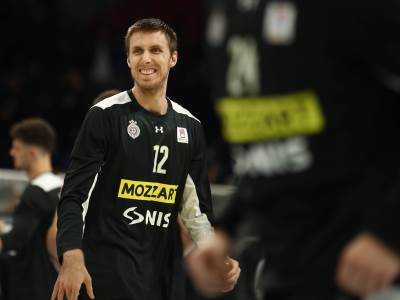  Vladimir Brodzijanski dio tima u utakmici protiv MZT 